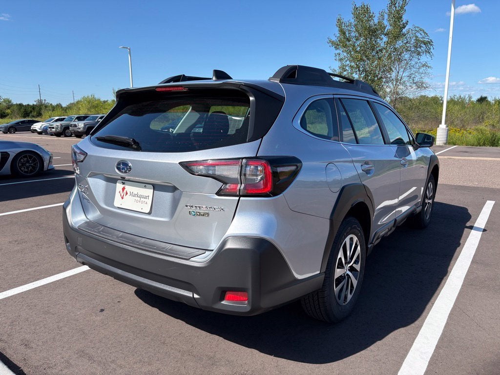 2025 Subaru Outback 2.5i