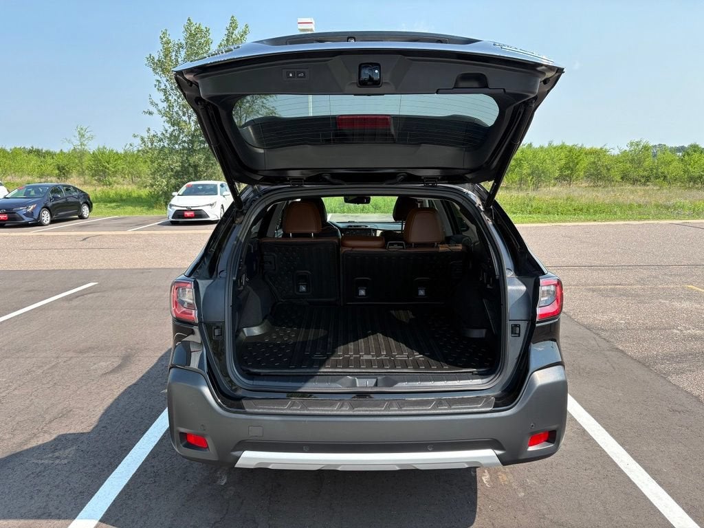 2023 Subaru Outback Touring XT