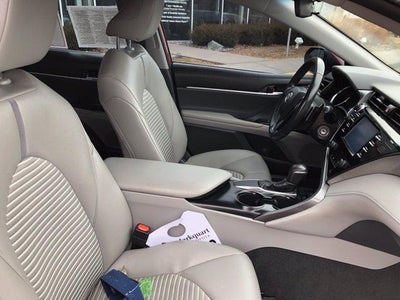 2019 Toyota Camry SE