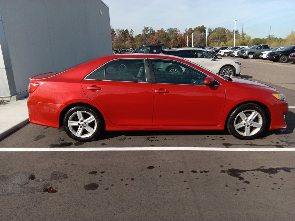 2014 Toyota Camry SE