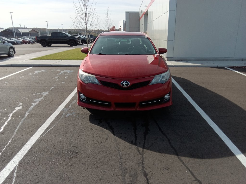 2014 Toyota Camry SE