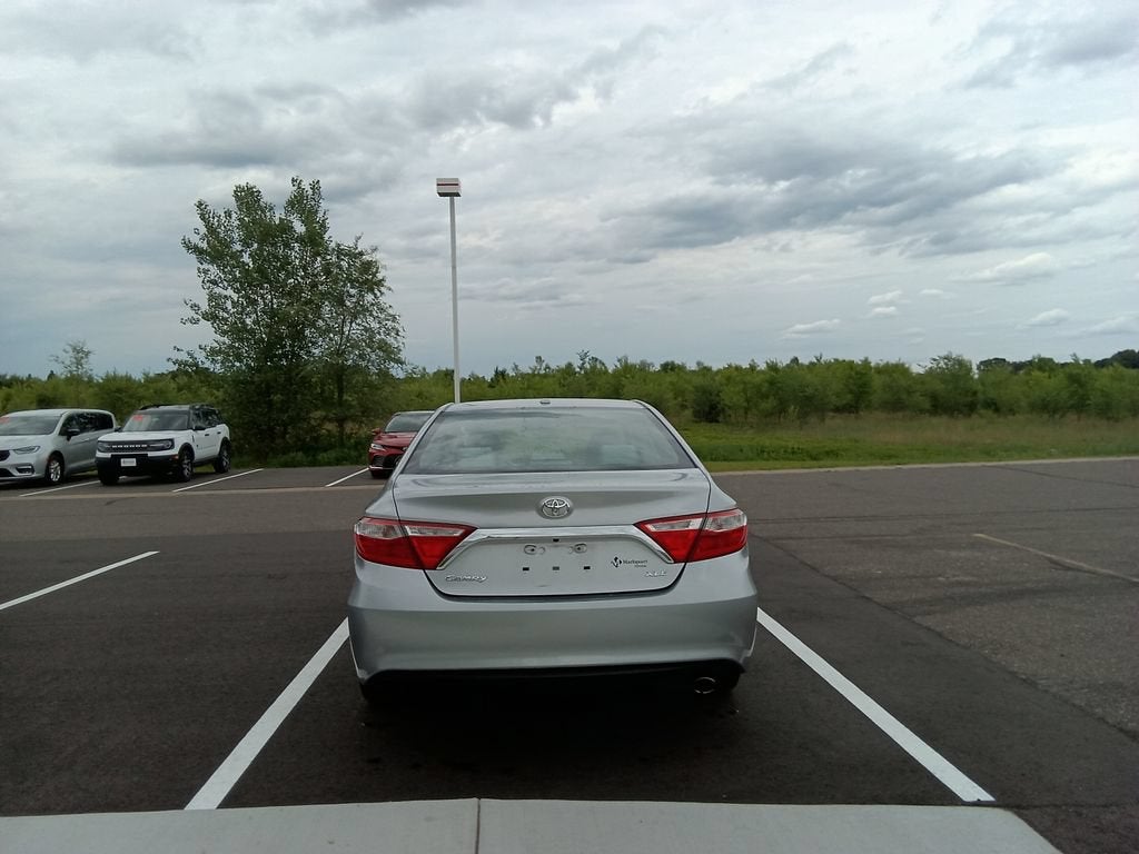 2016 Toyota Camry XLE
