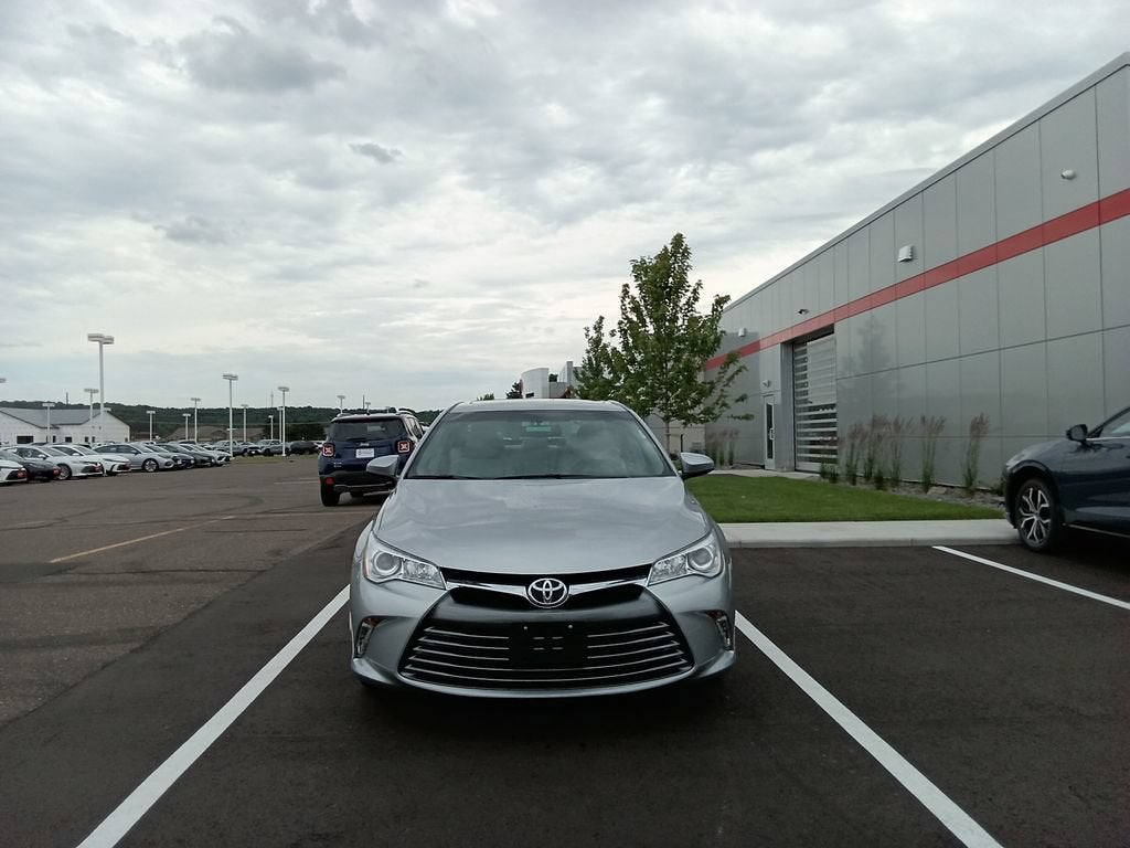 2016 Toyota Camry XLE
