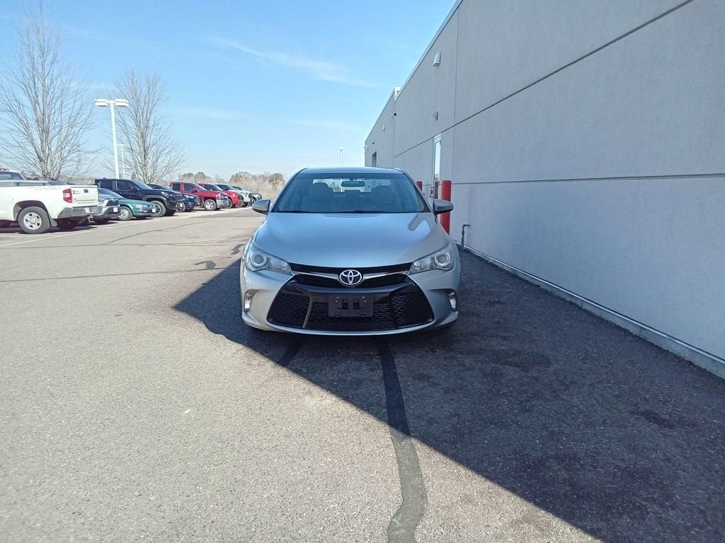 2015 Toyota Camry SE