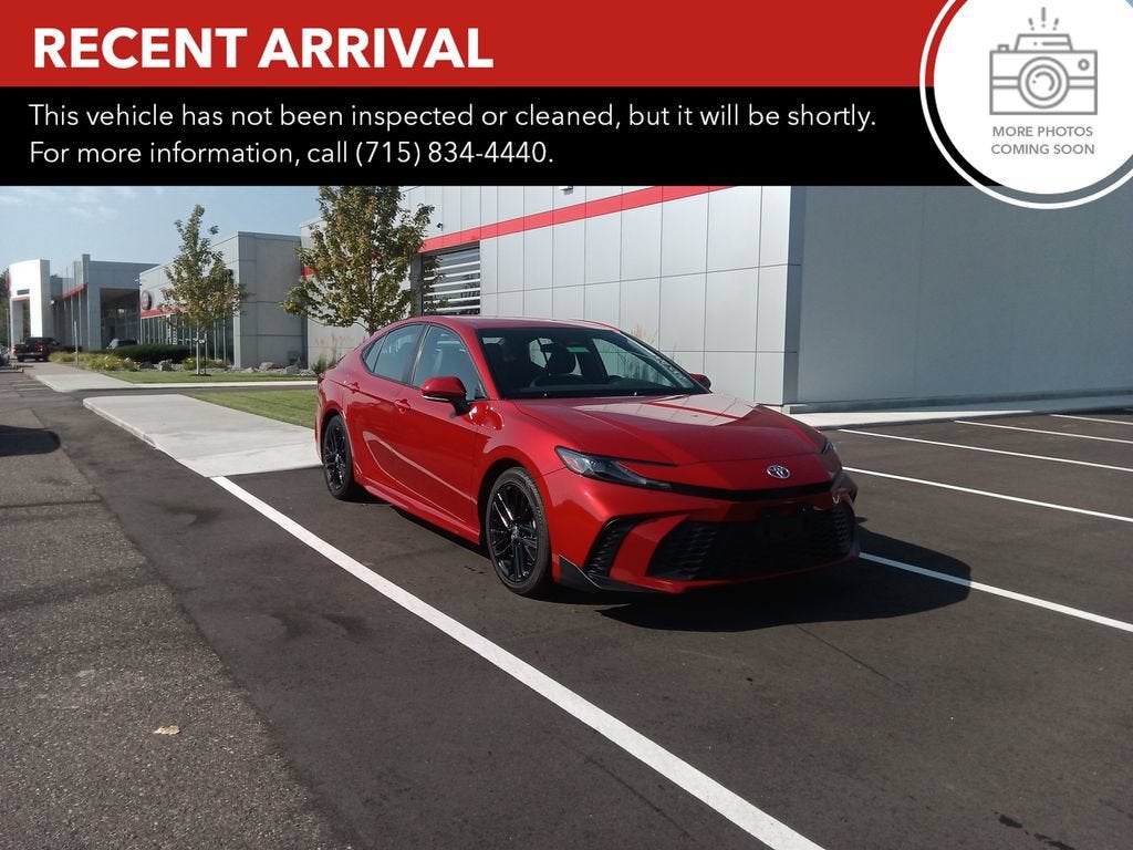2025 Toyota Camry SE