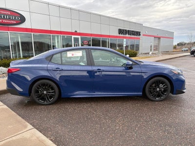 2025 Toyota Camry SE