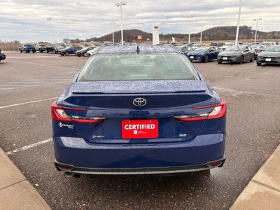 2025 Toyota Camry SE