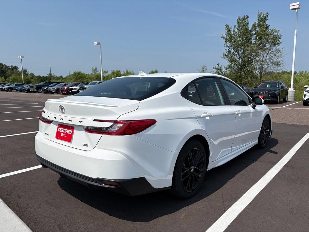 2025 Toyota Camry SE