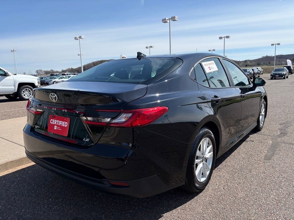 2025 Toyota Camry LE