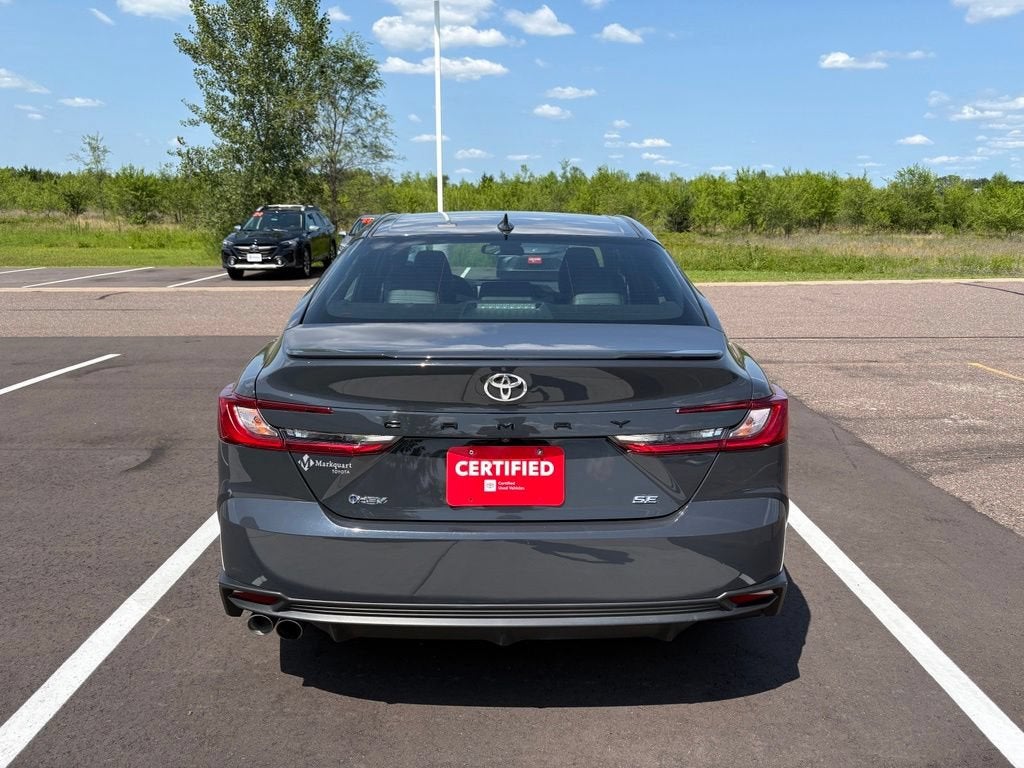 2025 Toyota Camry SE