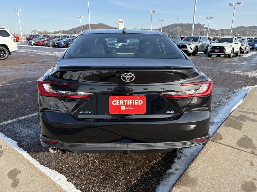 2025 Toyota Camry SE