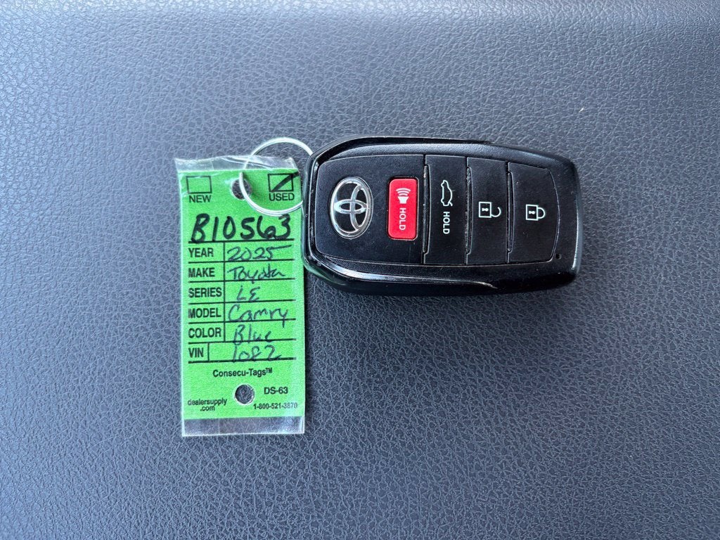 2025 Toyota Camry LE