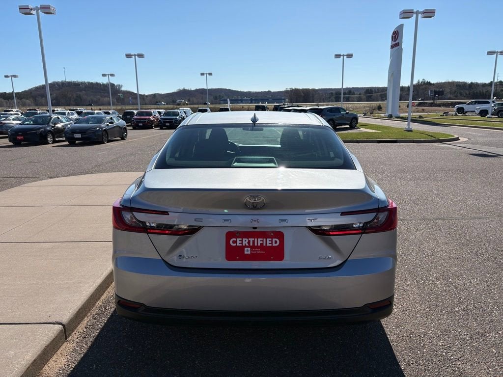 2025 Toyota Camry LE