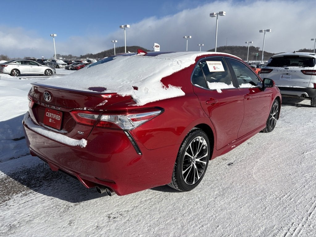 2020 Toyota Camry SE