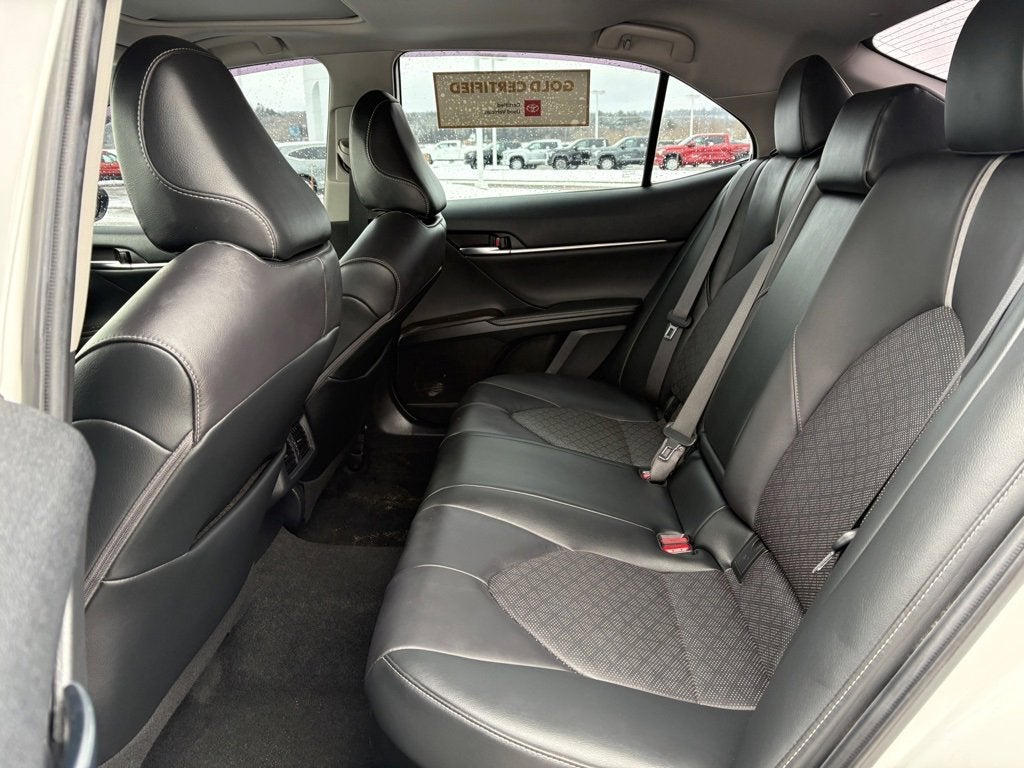 2021 Toyota Camry Hybrid XSE