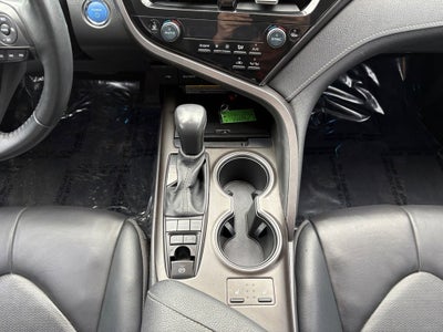 2021 Toyota Camry Hybrid XSE