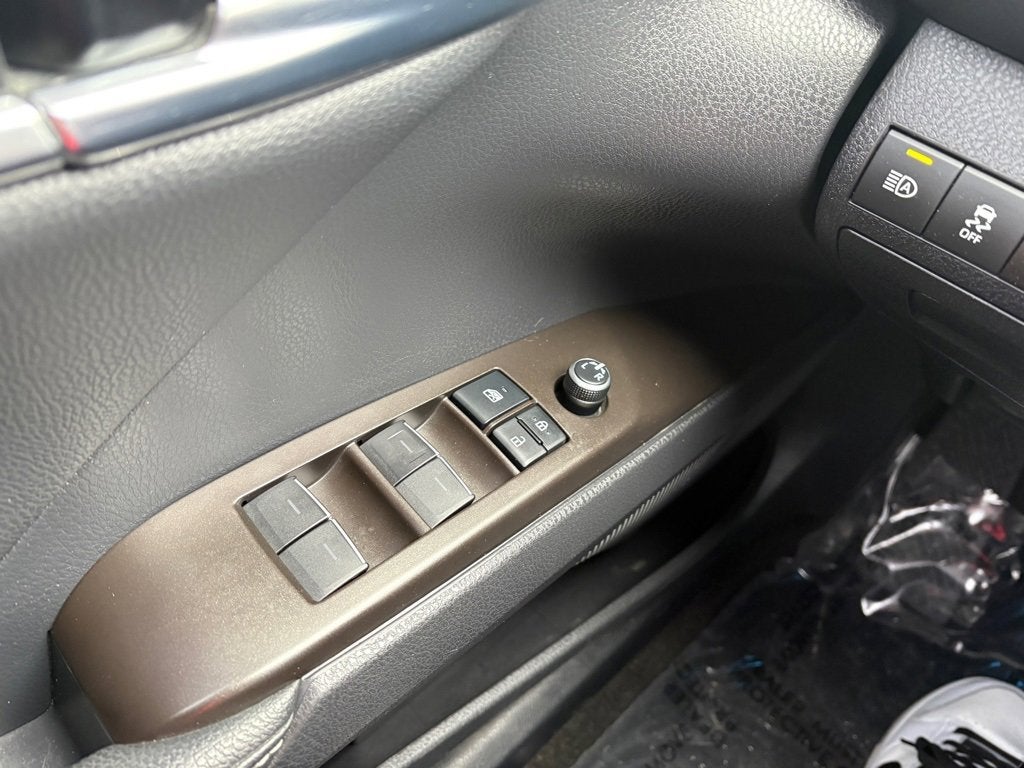 2021 Toyota Camry Hybrid XSE