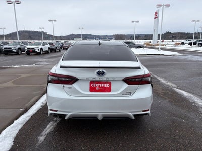2021 Toyota Camry Hybrid XSE
