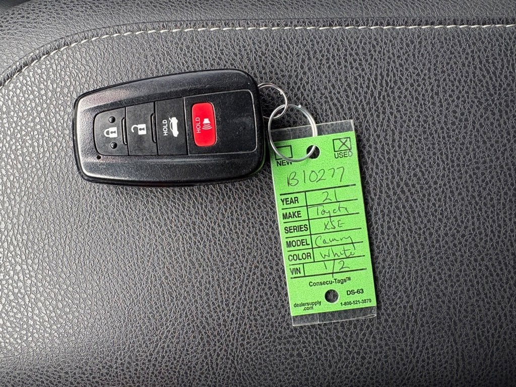 2021 Toyota Camry Hybrid XSE