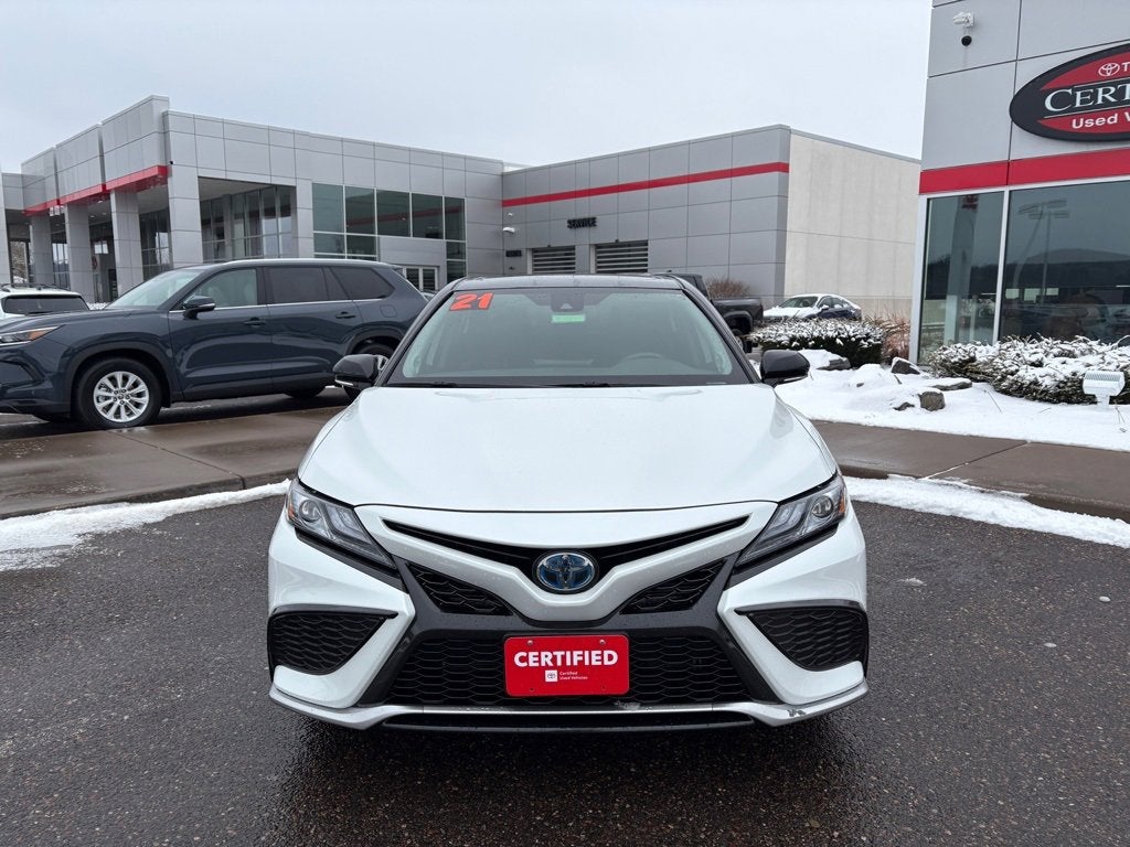 2021 Toyota Camry Hybrid XSE