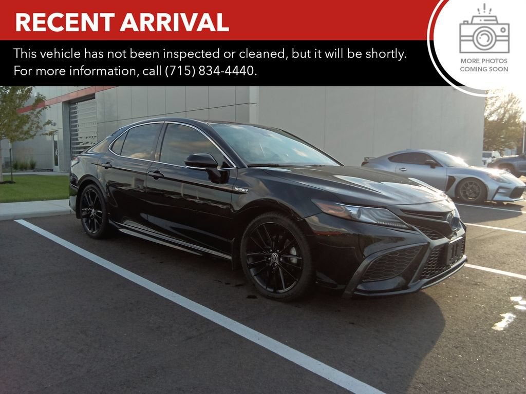2021 Toyota Camry Hybrid XSE