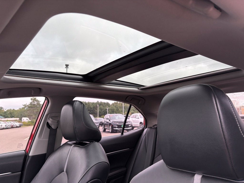 2020 Toyota Camry XSE