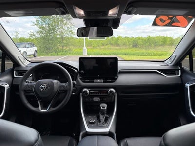 2023 Toyota RAV4 Hybrid XLE Premium