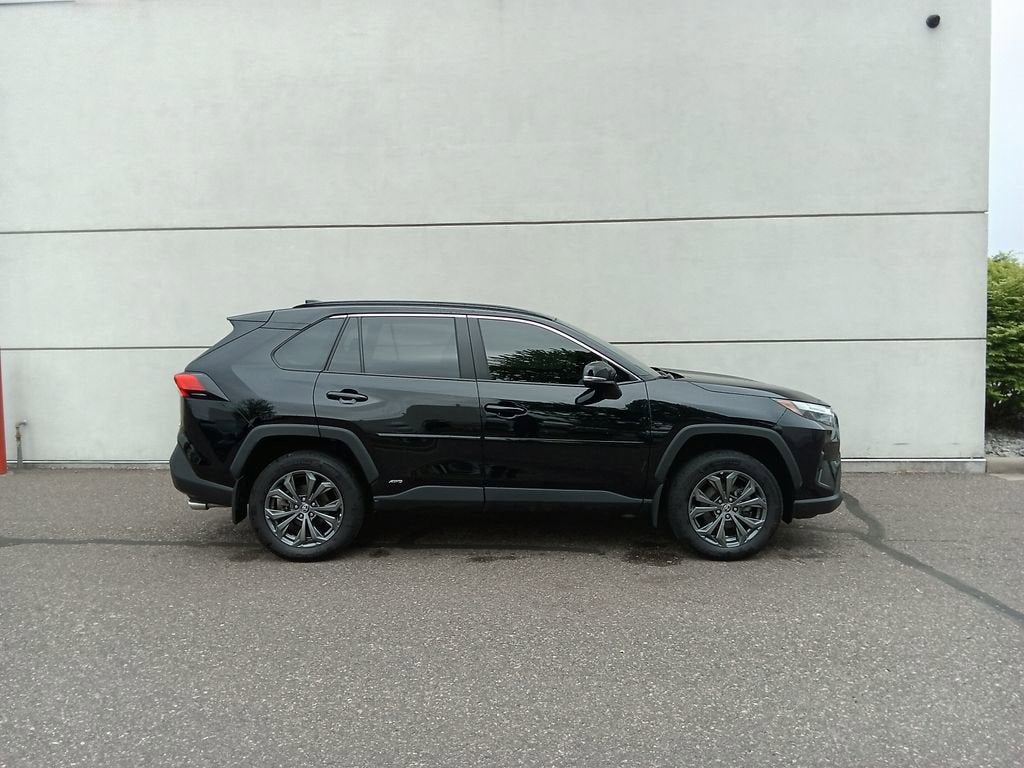 2023 Toyota RAV4 Hybrid XLE Premium