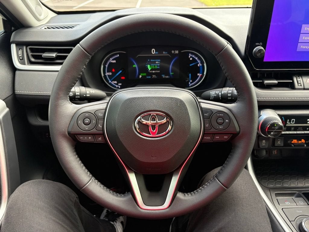 2023 Toyota RAV4 Hybrid XLE Premium