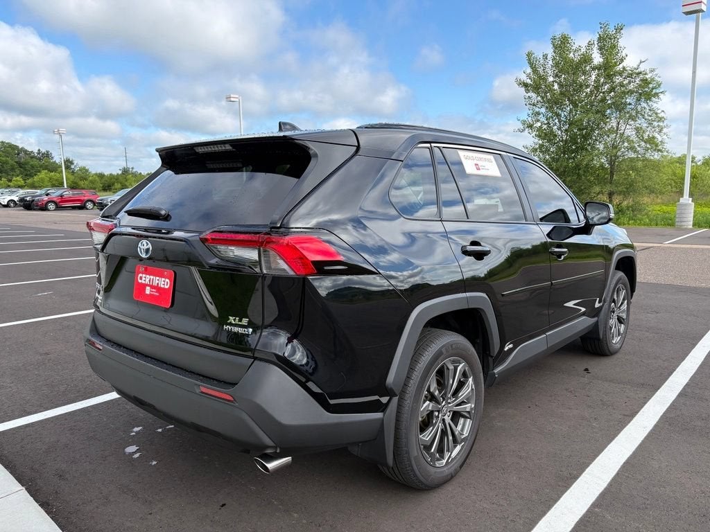 2023 Toyota RAV4 Hybrid XLE Premium