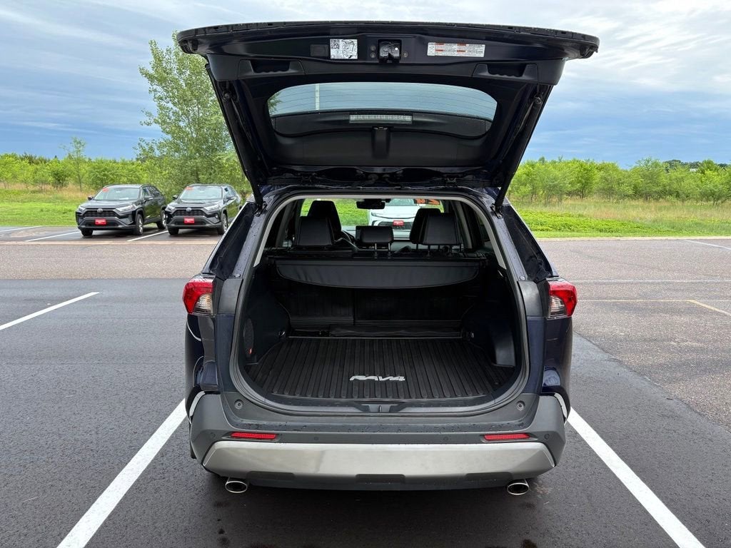 2024 Toyota RAV4 Hybrid Limited