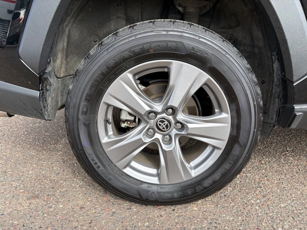 2025 Toyota RAV4 Hybrid LE