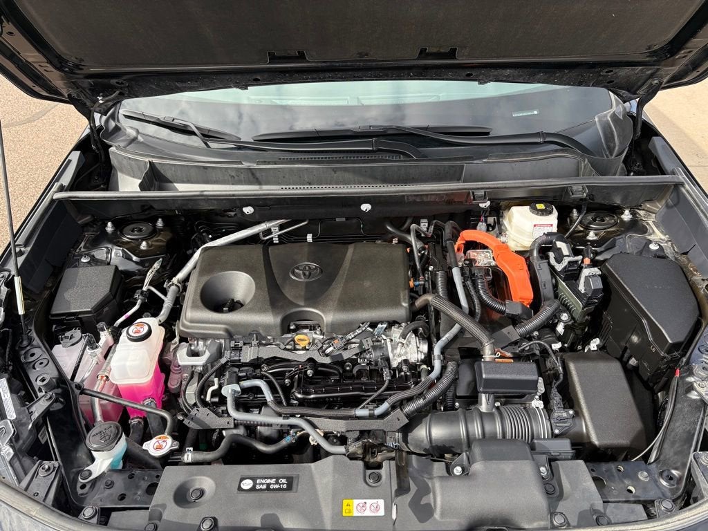 2025 Toyota RAV4 Hybrid LE