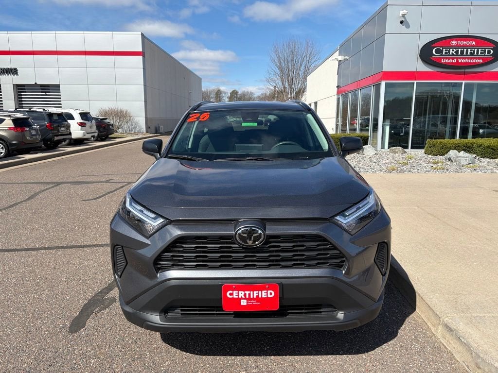 2025 Toyota RAV4 Hybrid LE
