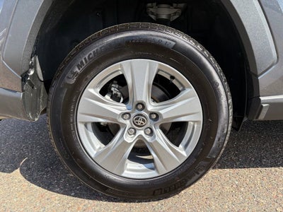 2025 Toyota RAV4 Hybrid LE