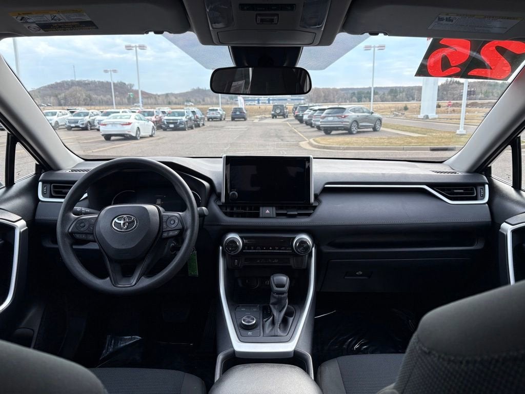 2025 Toyota RAV4 Hybrid LE