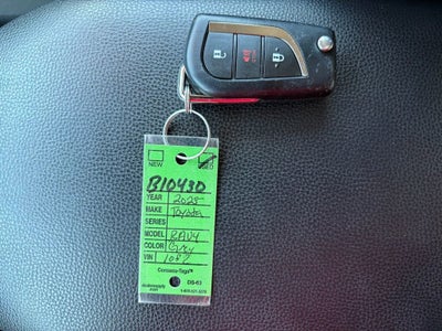 2025 Toyota RAV4 Hybrid LE