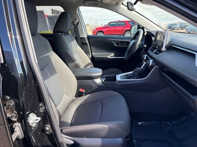 2025 Toyota RAV4 Hybrid LE