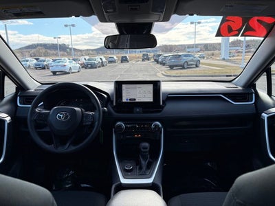 2025 Toyota RAV4 Hybrid LE