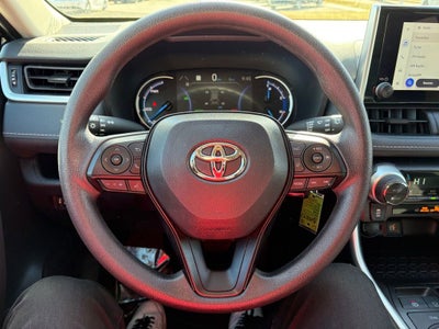 2025 Toyota RAV4 Hybrid LE