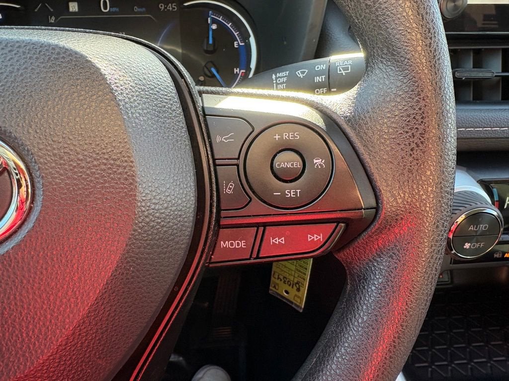 2025 Toyota RAV4 Hybrid LE