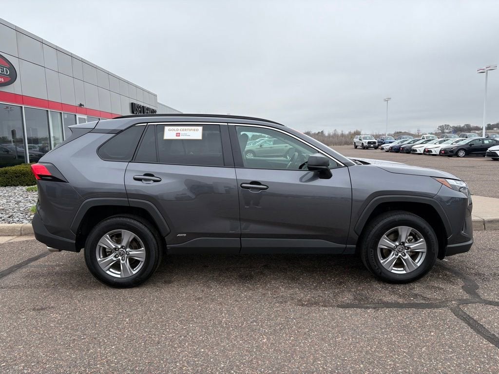 2025 Toyota RAV4 Hybrid LE