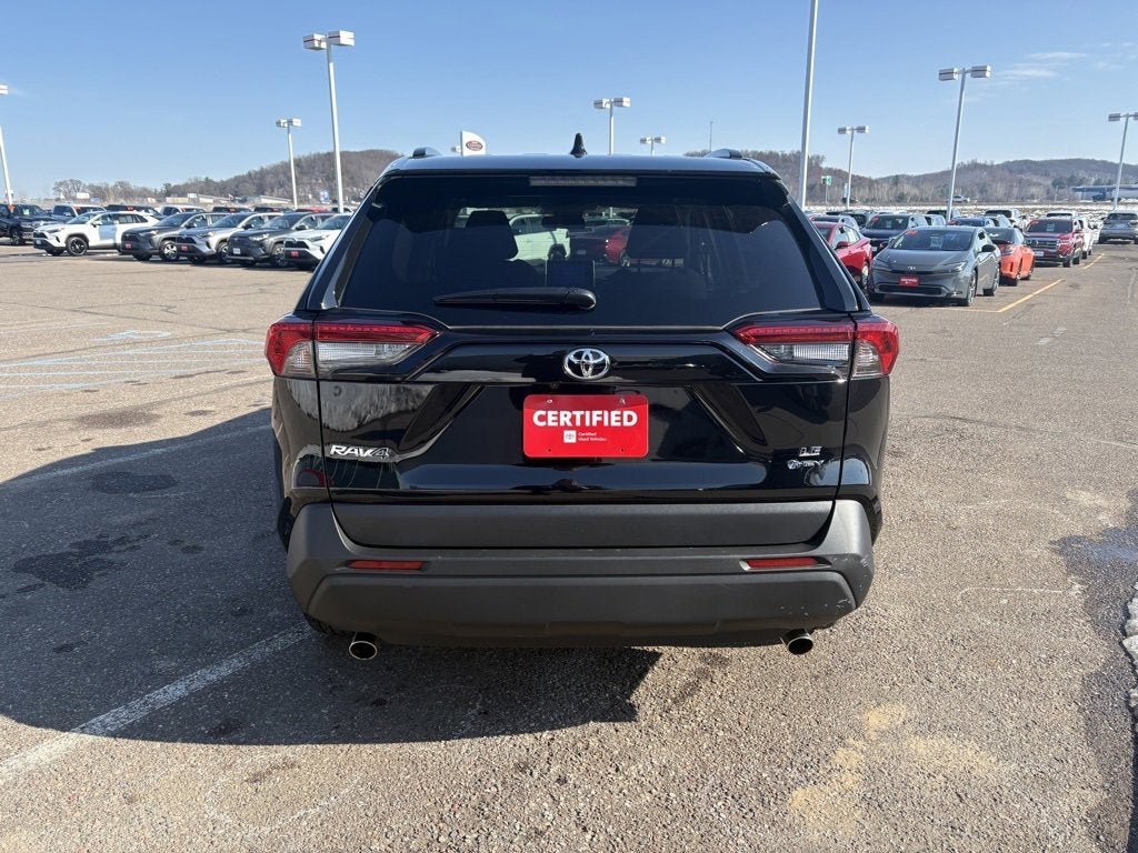 2025 Toyota RAV4 Hybrid LE