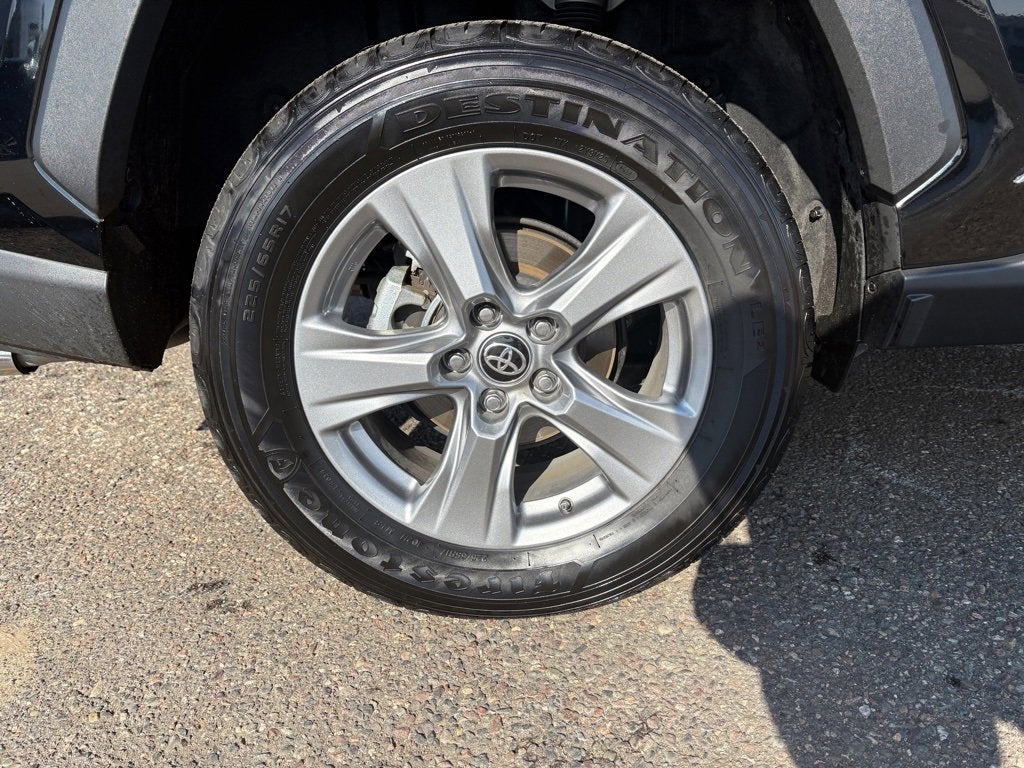 2025 Toyota RAV4 Hybrid LE