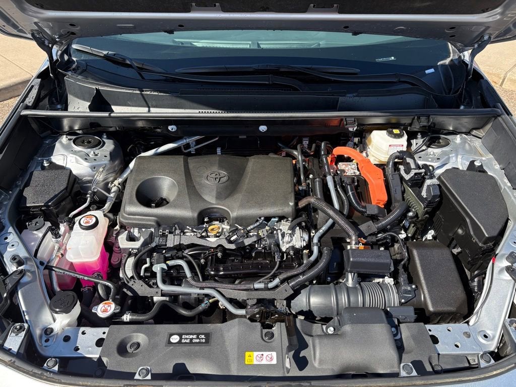2025 Toyota RAV4 Hybrid LE
