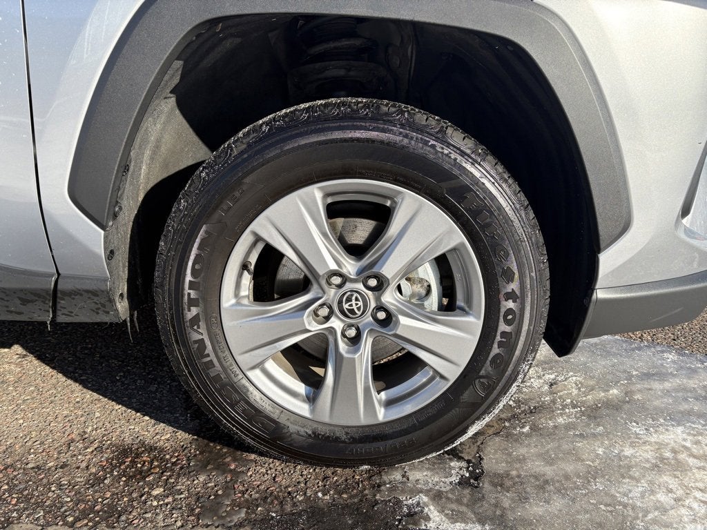 2025 Toyota RAV4 Hybrid LE