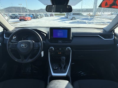 2025 Toyota RAV4 Hybrid LE