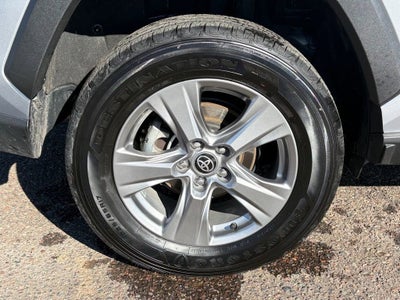 2025 Toyota RAV4 Hybrid LE