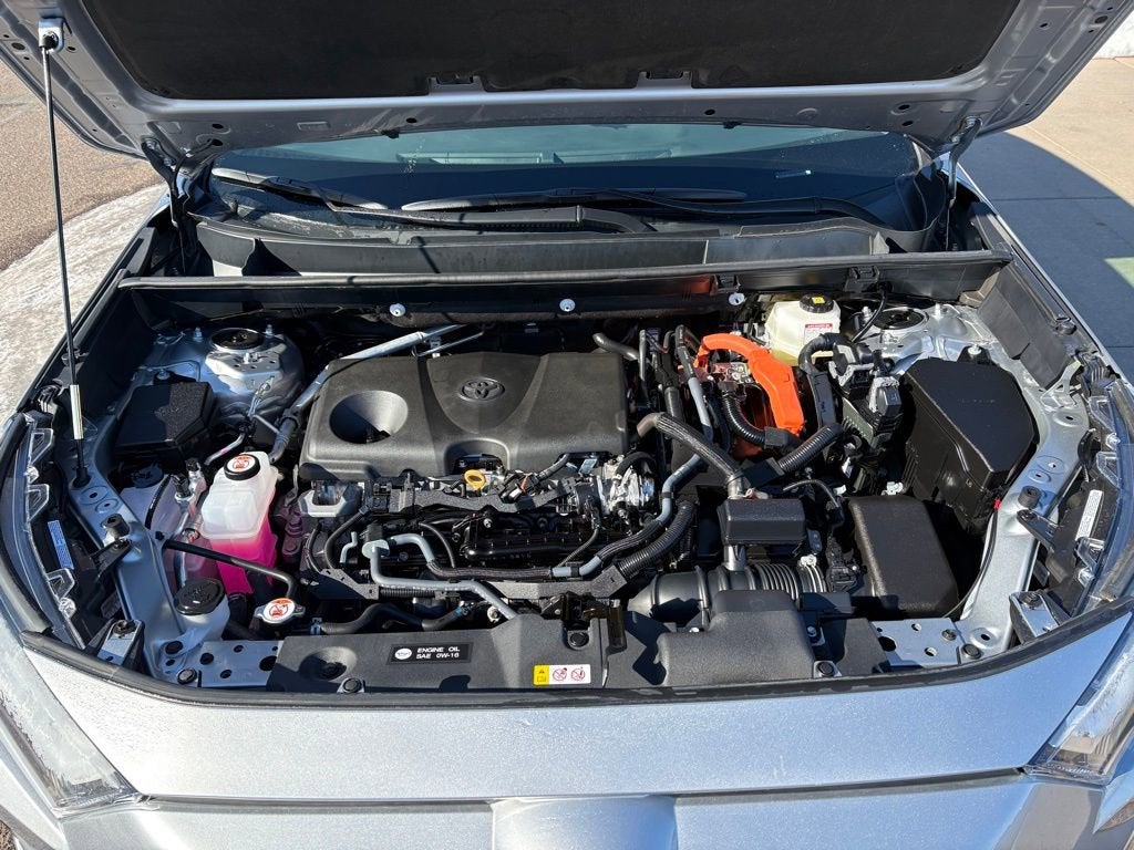 2025 Toyota RAV4 Hybrid LE