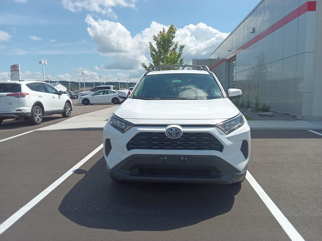 2022 Toyota RAV4 Hybrid LE